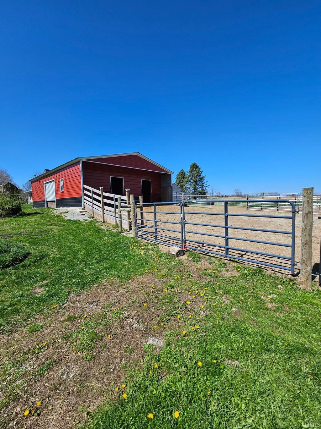 Photo of 6166 Frances Slocum Trail, Marion, IN 46952 (MLS # 202613350)