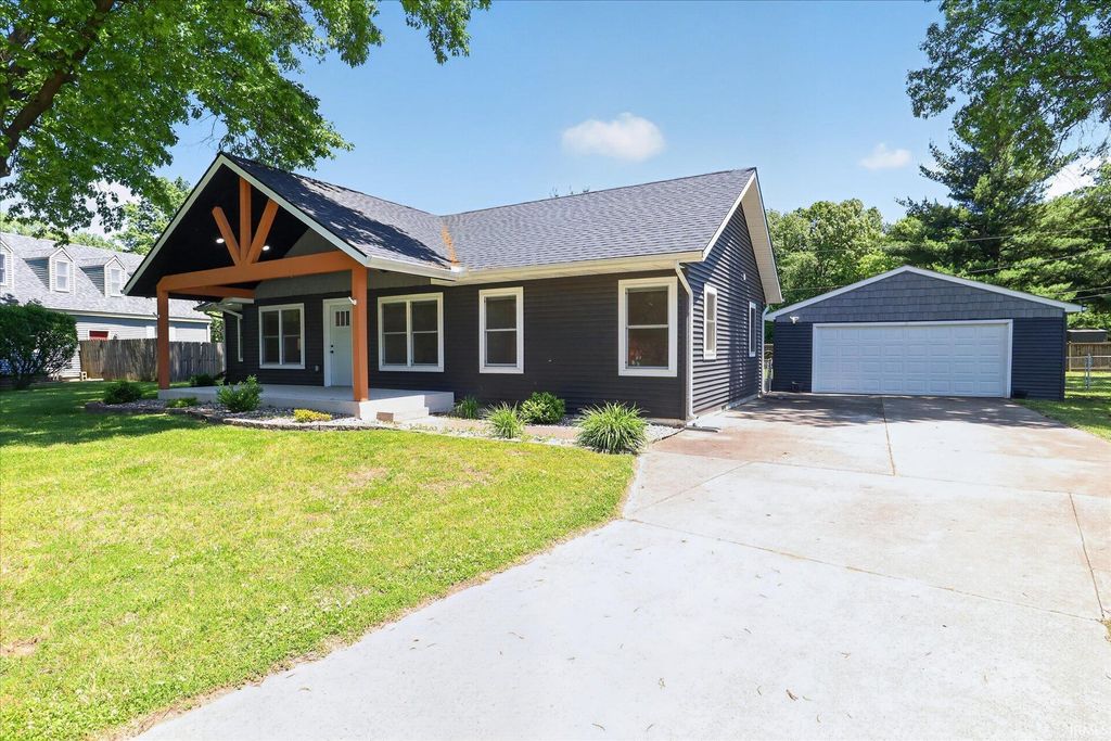 Photo of 57830 Appletree Drive, Osceola, IN 46561 (MLS # 202620504)