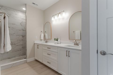 Tiny photo for 8445 Bell Crossing Drive, Newburgh, IN 47630 (MLS # 202611146)