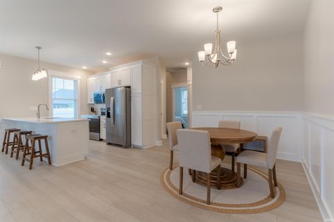 Tiny photo for 8445 Bell Crossing Drive, Newburgh, IN 47630 (MLS # 202611146)