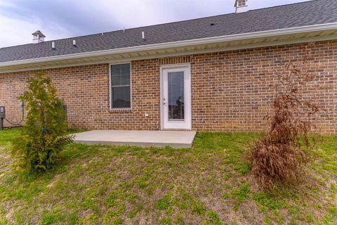 Tiny photo for 8445 Bell Crossing Drive, Newburgh, IN 47630 (MLS # 202611146)