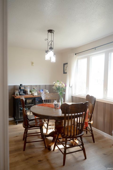 Tiny photo for 528 Somerset Drive, Kokomo, IN 46902 (MLS # 202607097)