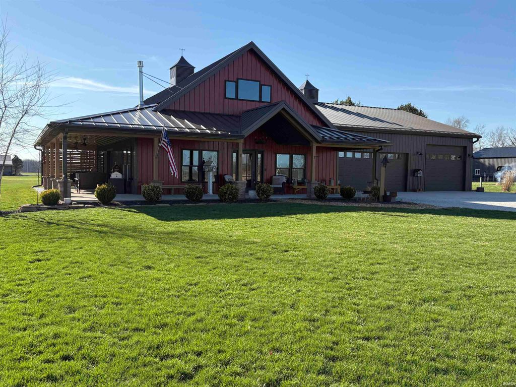 Photo of 3444 N County Road 525 W Road, North Salem, IN 46165 (MLS # 202609256)