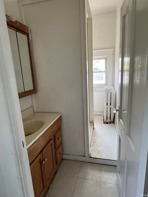 Tiny photo for 115 E 2Nd Street, Peru, IN 46970 (MLS # 202516855)
