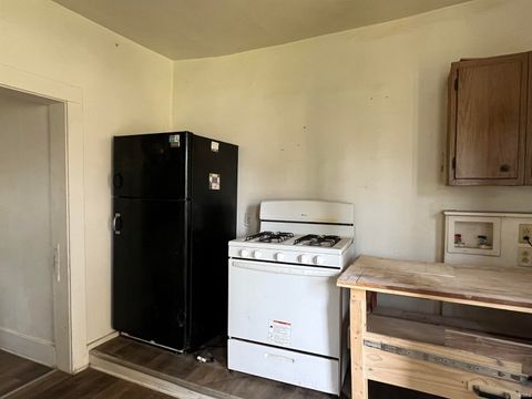 Tiny photo for 115 E 2Nd Street, Peru, IN 46970 (MLS # 202516855)