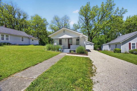 Tiny photo for 1010 W 10th Street, Bloomington, IN 47404 (MLS # 202618560)