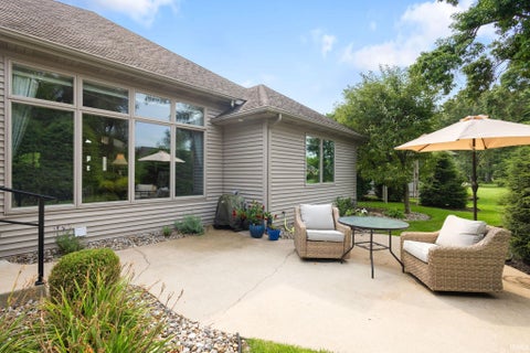 Tiny photo for 1865 Cobblestone Boulevard, Elkhart, IN 46514 (MLS # 202633537)