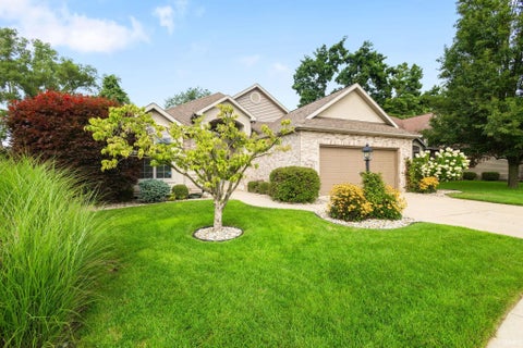 Photo of 1865 Cobblestone Boulevard, Elkhart, IN 46514 (MLS # 202633537)