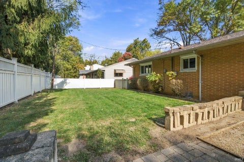 Tiny photo for 1708 Ocala Court, Lafayette, IN 47905 (MLS # 202644920)
