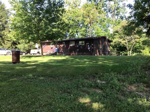 Photo of 2338 E Tanner Lane, Winamac, IN 46996 (MLS # 202523974)