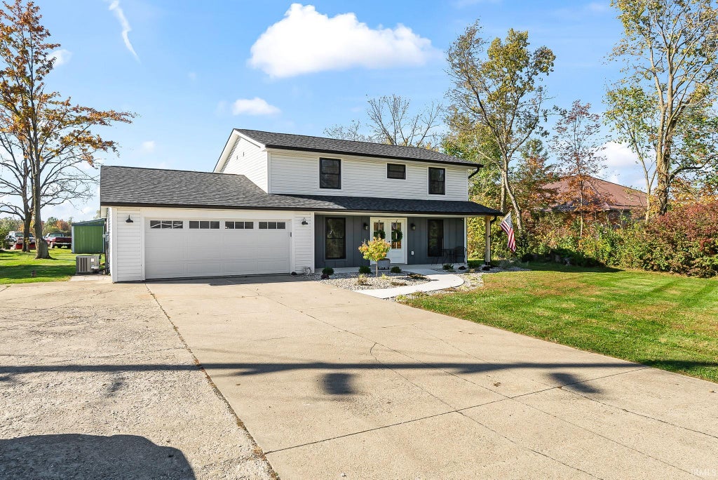Photo of 2870 Guilford Street, Huntington, IN 46750 (MLS # 202643895)