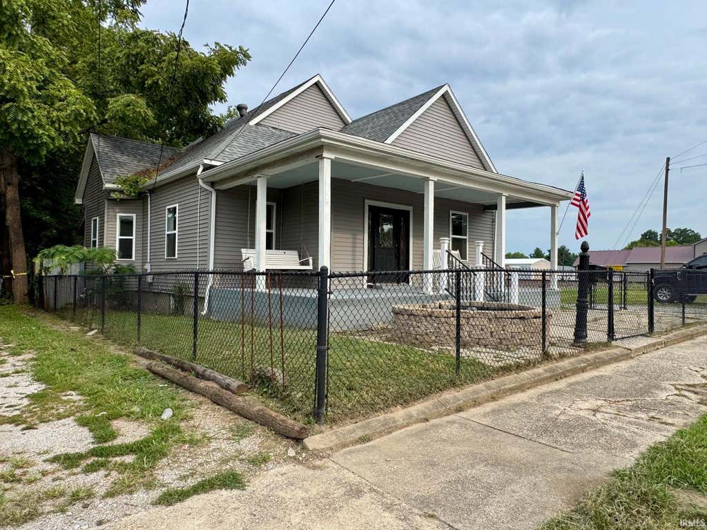 Photo of 121 N Embree Street, Princeton, IN 47670 (MLS # 202631928)