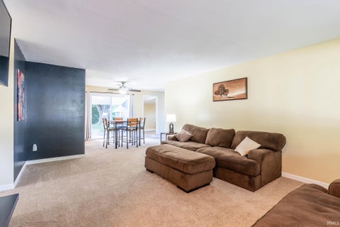 Tiny photo for 2811 Bosworth Drive, Fort Wayne, IN 46805 (MLS # 202640563)