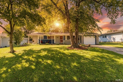 Tiny photo for 2811 Bosworth Drive, Fort Wayne, IN 46805 (MLS # 202640563)