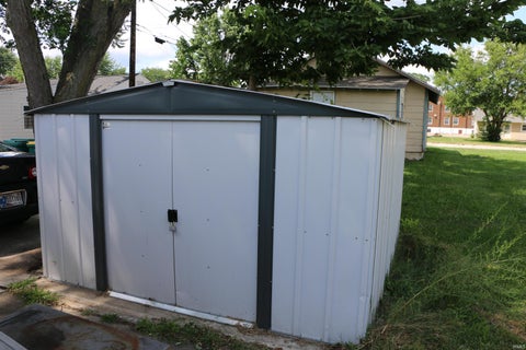 Tiny photo for 1617 1/2 E 4th Street, Mishawaka, IN 46544 (MLS # 202634999)