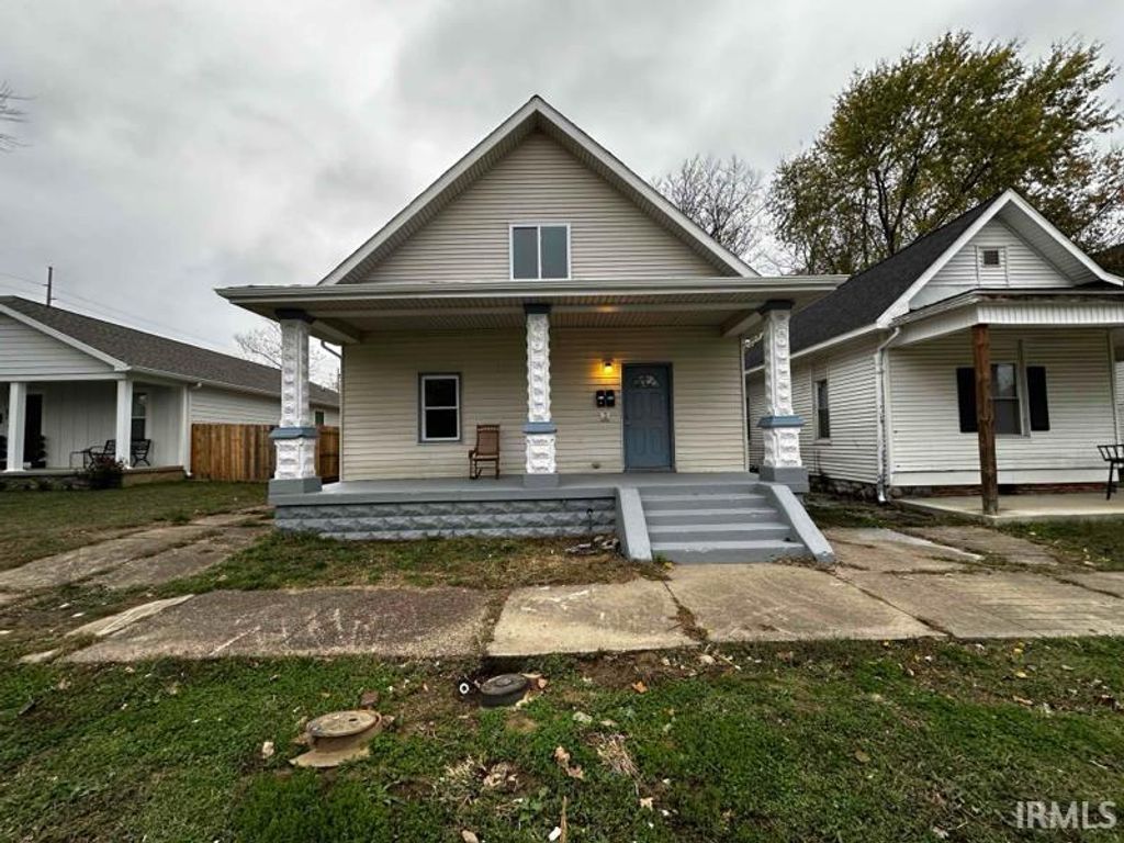 Photo of 610 Taylor Avenue, Evansville, IN 47713 (MLS # 202615381)