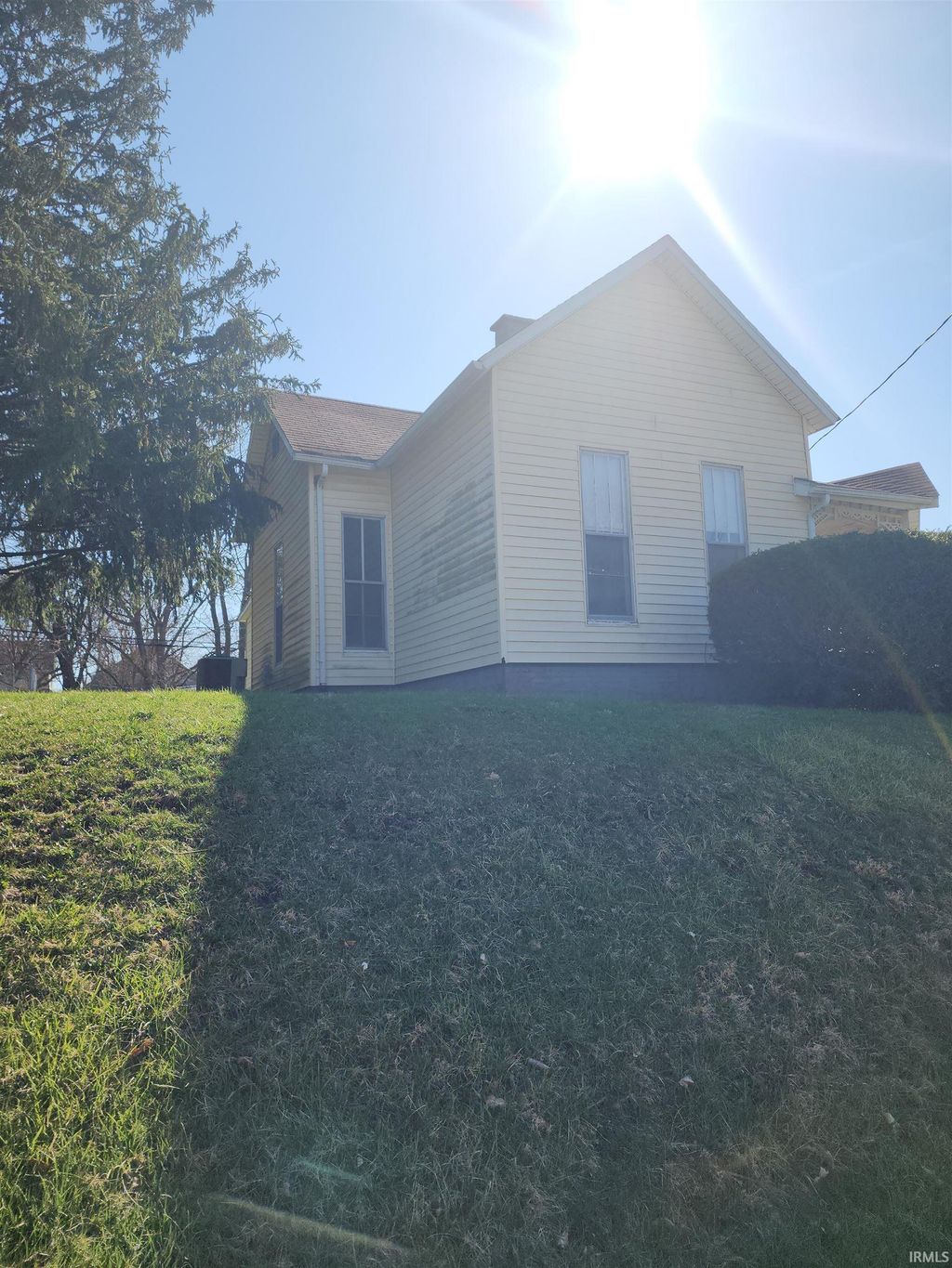 Photo of 408 N 16Th Street, New Castle, IN 47362 (MLS # 202609775)