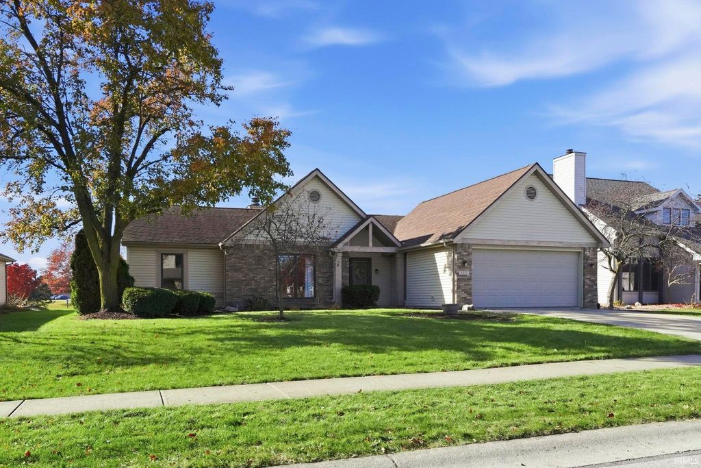 Photo of 6015 Running Brook Lane, Fort Wayne, IN 46835 (MLS # 202546014)
