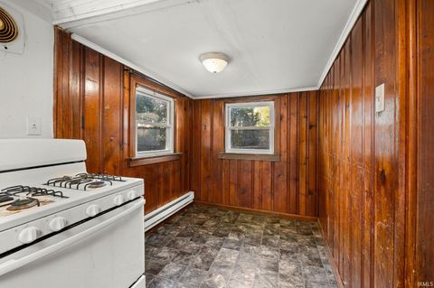 Tiny photo for 2205 Vinton Street, Lafayette, IN 47904 (MLS # 202544154)