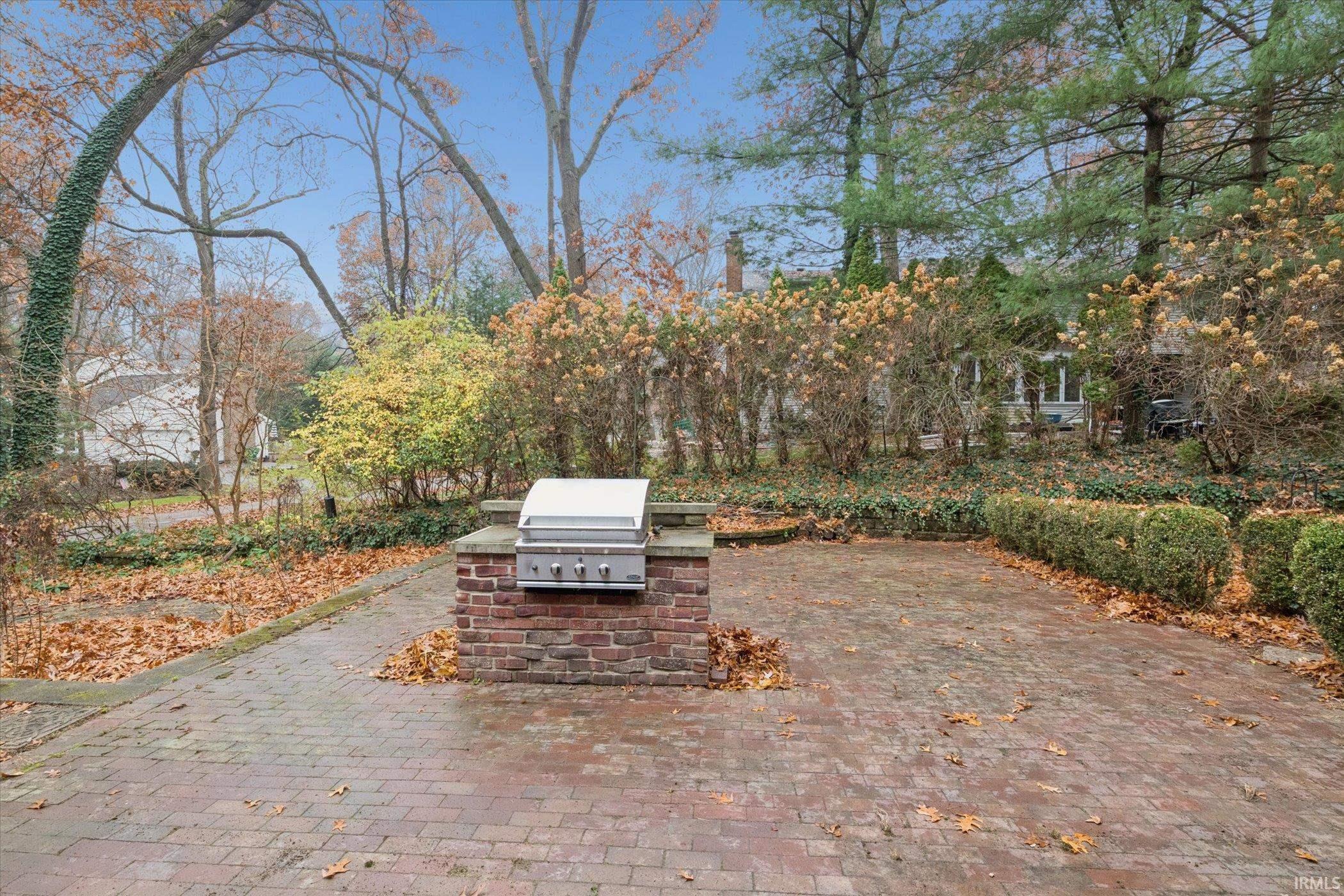 Granger, Indiana 46530, United States, 4 Bedrooms Bedrooms, ,4 BathroomsBathrooms,Residential,Active,247012