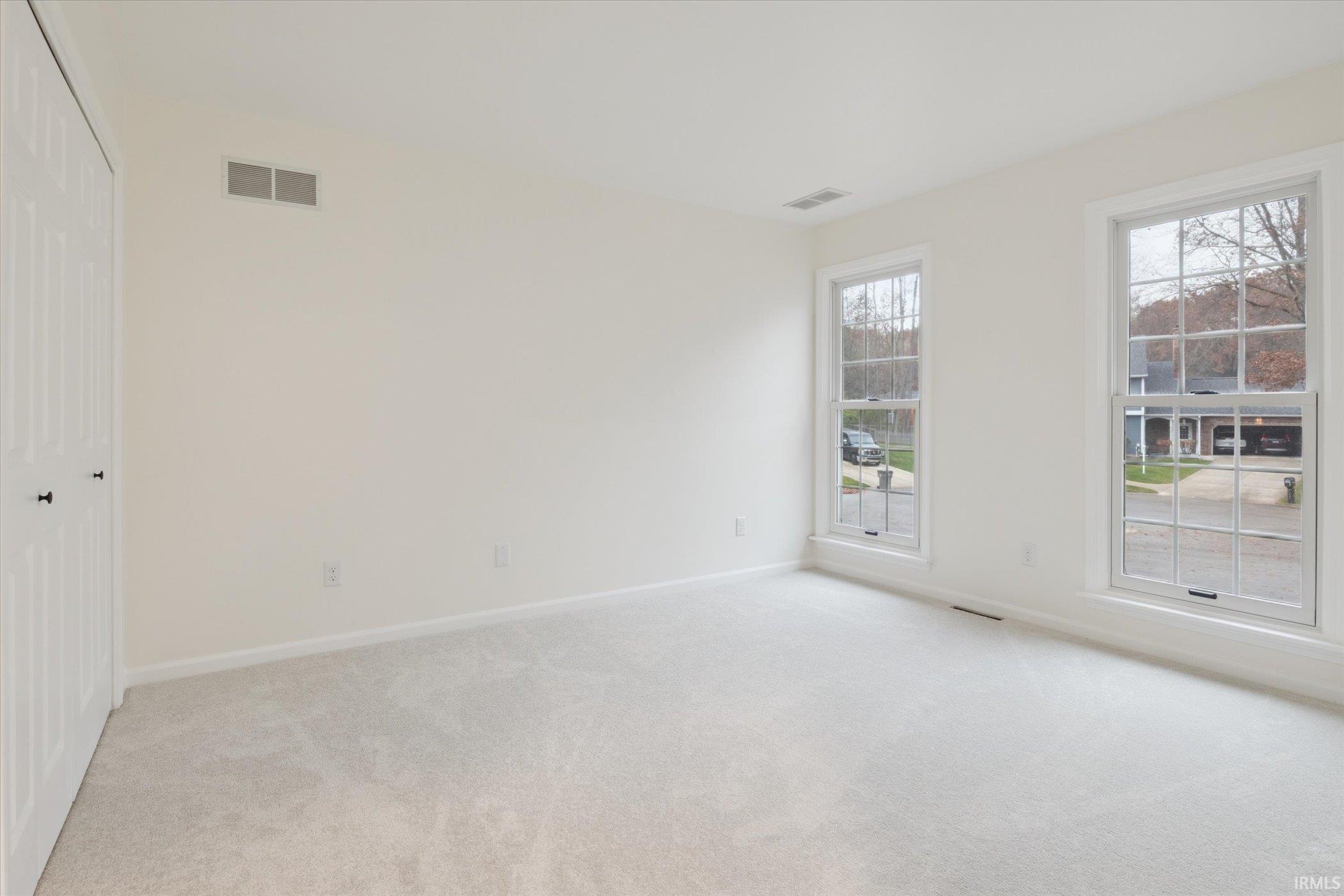 Granger, Indiana 46530, United States, 4 Bedrooms Bedrooms, ,4 BathroomsBathrooms,Residential,Active,247012