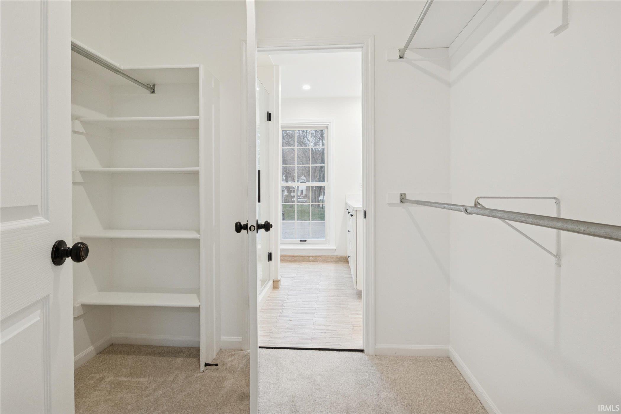 Granger, Indiana 46530, United States, 4 Bedrooms Bedrooms, ,4 BathroomsBathrooms,Residential,Active,247012