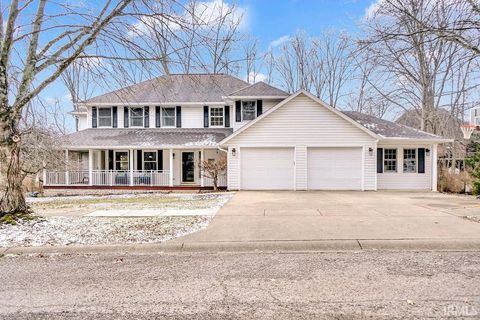 Photo of 2908 S Kings Court, Bloomington, IN 47401 (MLS # 202601934)