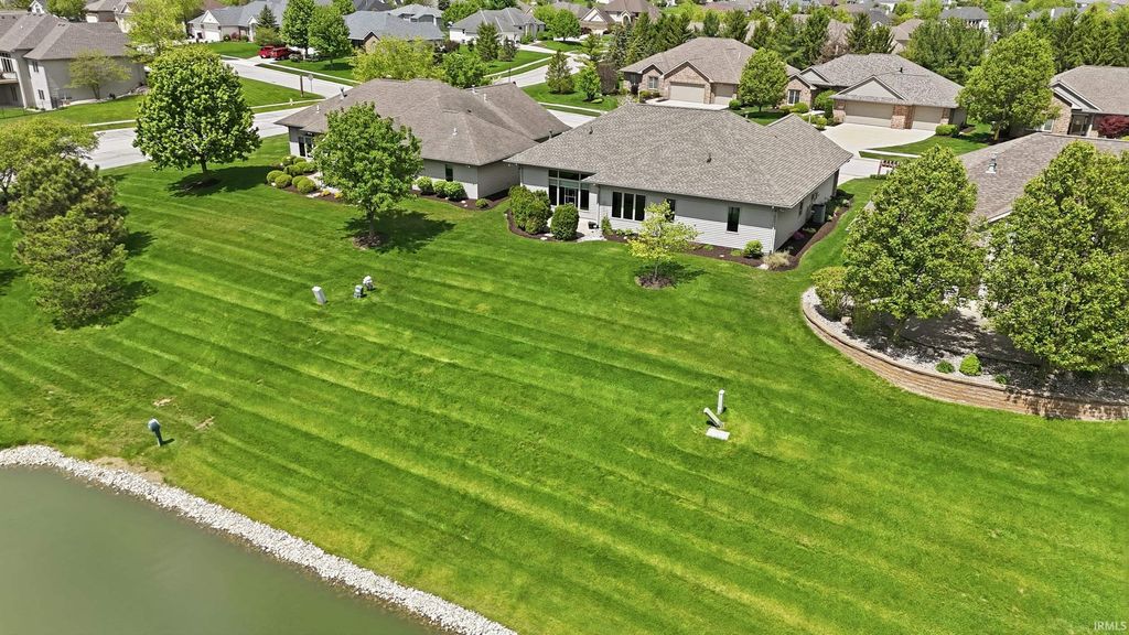Photo of 12808 Sayville Trail, Fort Wayne, IN 46845 (MLS # 202616126)