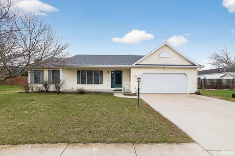 Photo of 908 Tramore Circle, Goshen, IN 46526 (MLS # 202608616)