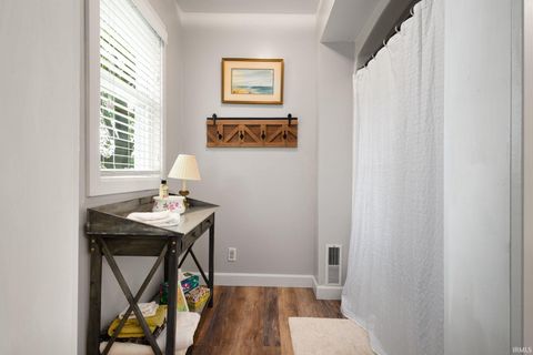 Tiny photo for 15009 Kelly Road, Mishawaka, IN 46544 (MLS # 202619500)
