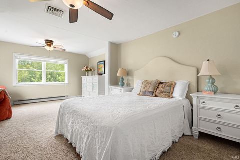 Tiny photo for 15009 Kelly Road, Mishawaka, IN 46544 (MLS # 202619500)