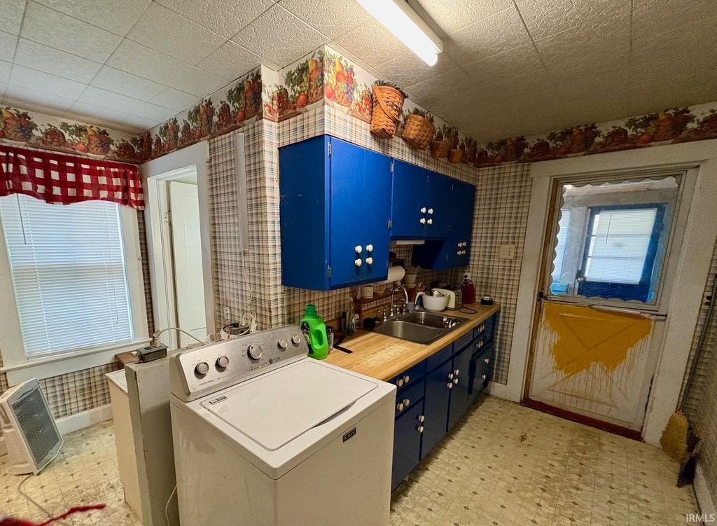 Photo of 7809 State Road 158, Bedford, IN 47421 (MLS # 202549889)