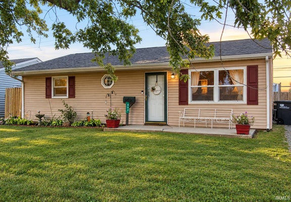 609 OUTER DR, FRANKFORT, IN 46041 - Image 20f4f38445b40d7a67f5594708b5aa87/701160032