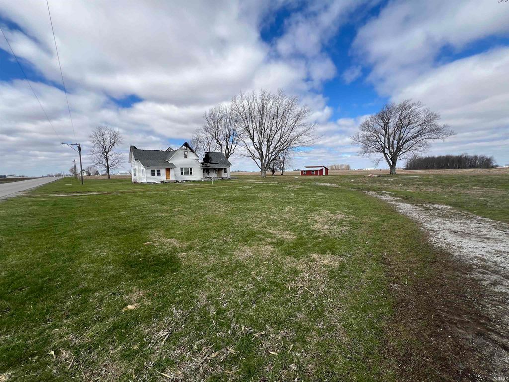 Photo of 10758 E 400 NORTH, Greentown, IN 46936 (MLS # 202609581)