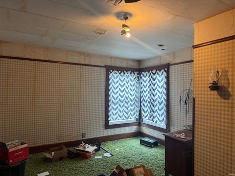 Tiny photo for 808 S Main Street, Kokomo, IN 46901 (MLS # 202543905)