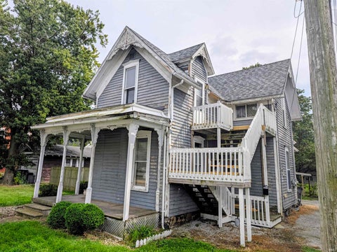 Photo of 310 E Madison Street, Goshen, IN 46528 (MLS # 202637248)