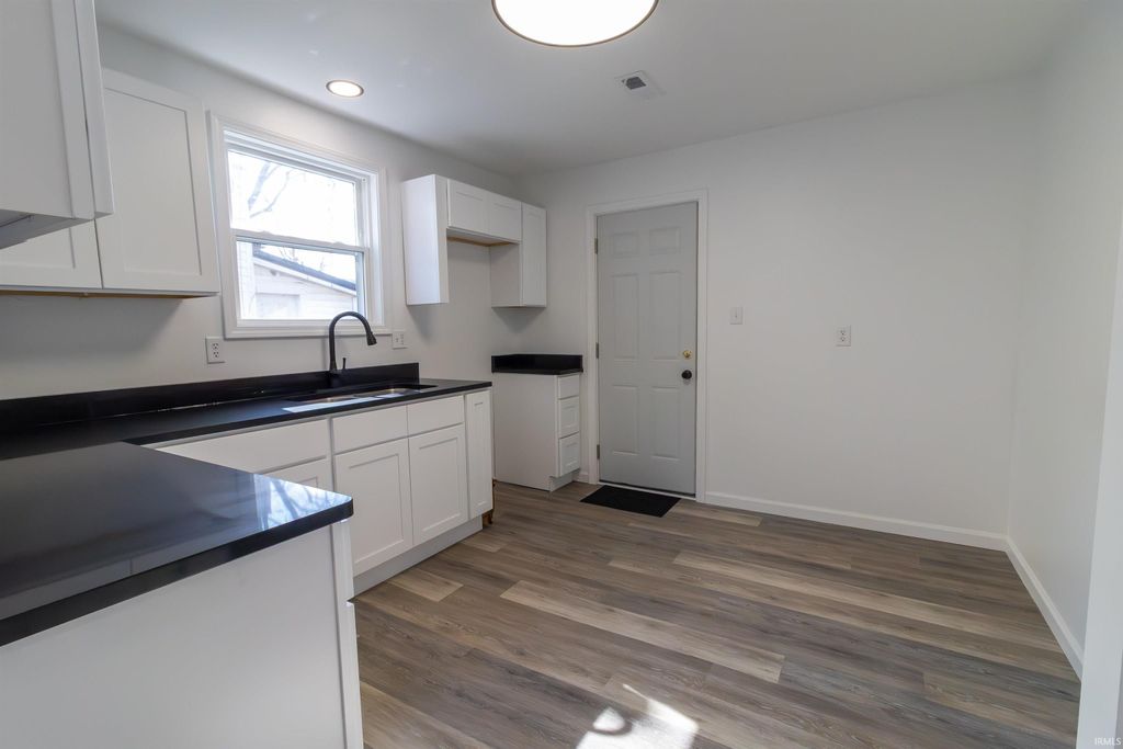 Photo of 958 Iowa Street, Huntington, IN 46750 (MLS # 202604945)