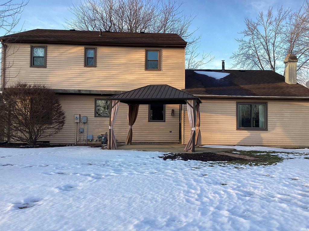 Photo of 3502 Weston Ridge Place, Fort Wayne, IN 46815 (MLS # 202604951)