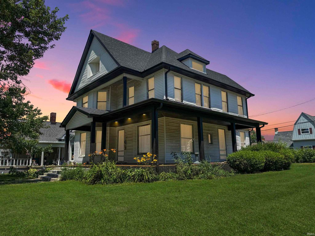 Photo of 903 N Meridian Street, Brazil, IN 47834 (MLS # 202546937)