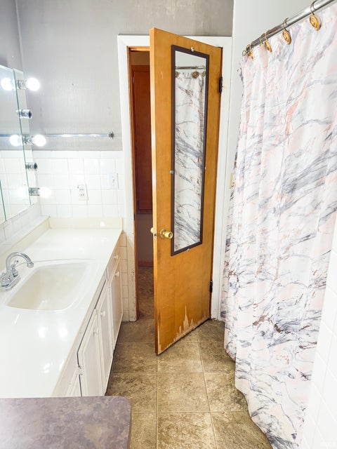 Tiny photo for 605 N Main Street, Bourbon, IN 46504 (MLS # 202644889)