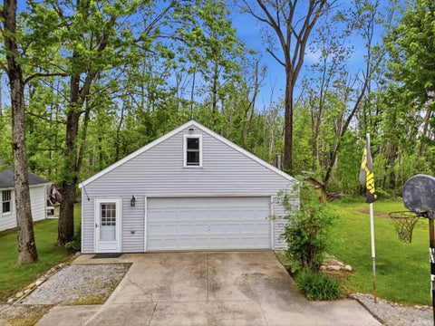 Tiny photo for 46 W Waldron Lake Drive, Wawaka, IN 46794 (MLS # 202601155)