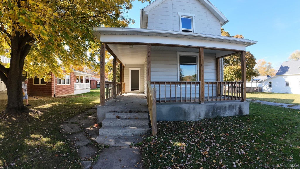 Photo of 422 Monroe Street, Monroeville, IN 46773 (MLS # 202644994)