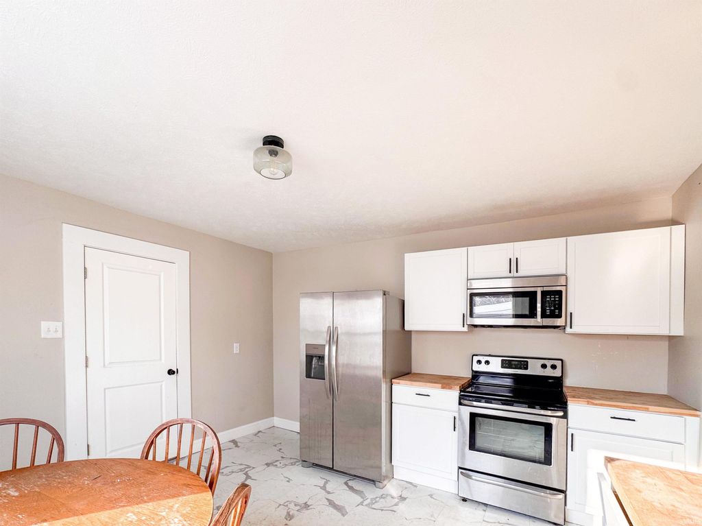 Photo of 1815 Sherman Avenue, South Bend, IN 46616 (MLS # 202547905)