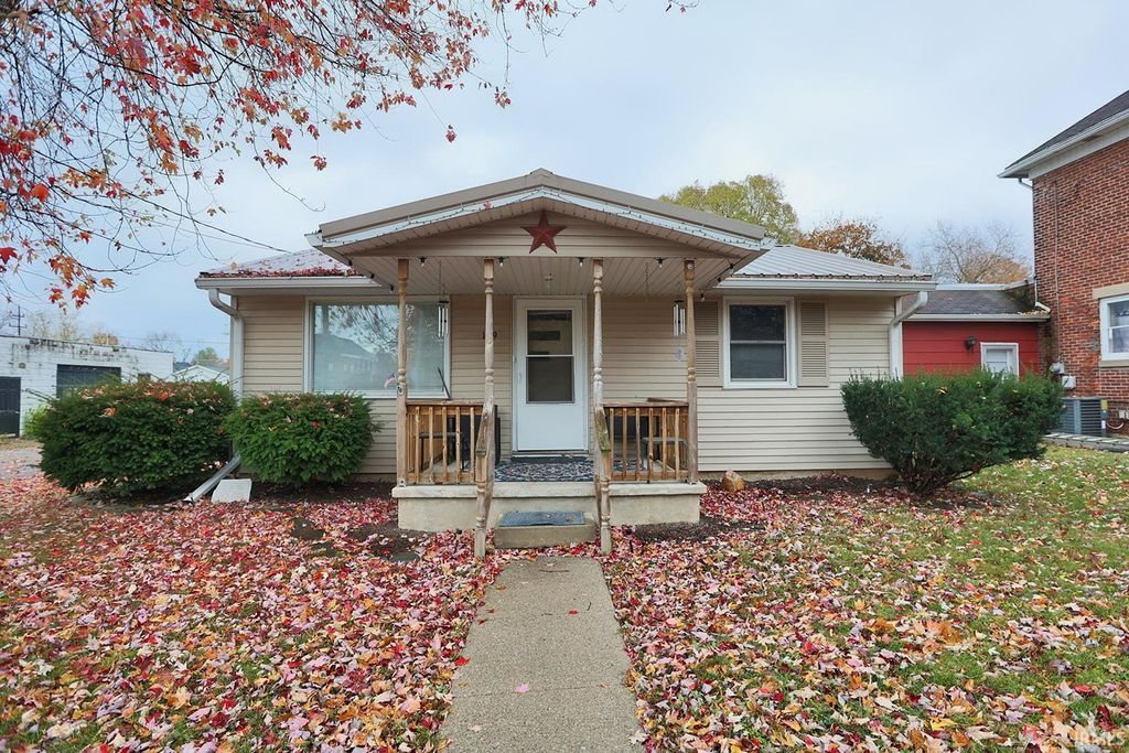 Photo of 109 S Market Street, Andrews, IN 46702 (MLS # 202545898)