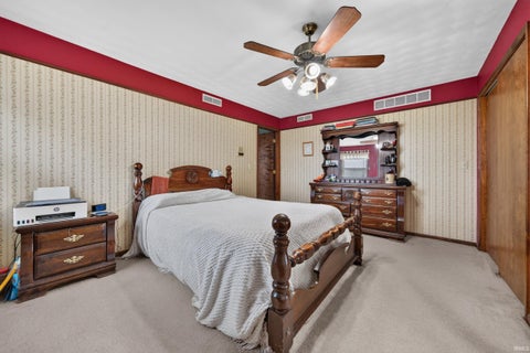 Tiny photo for 8629 S 150 West, Bunker Hill, IN 46914 (MLS # 202632032)