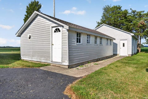 Tiny photo for 8629 S 150 West, Bunker Hill, IN 46914 (MLS # 202632032)