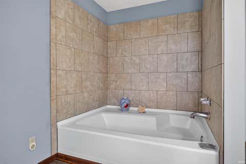 Tiny photo for 8629 S 150 West, Bunker Hill, IN 46914 (MLS # 202632032)