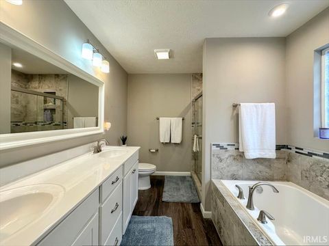 Tiny photo for 956 WATERFRONT Drive, Kokomo, IN 46902 (MLS # 202624629)