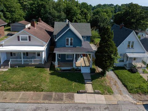 Tiny photo for 2817 W Franklin Street, Evansville, IN 47712 (MLS # 202622473)