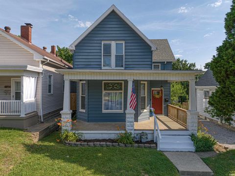 Photo of 2817 W Franklin Street, Evansville, IN 47712 (MLS # 202622473)